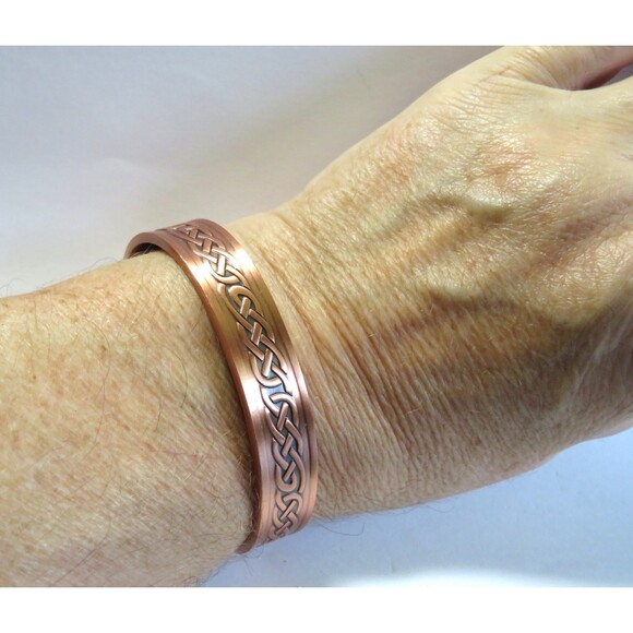 Celtic Knot Magnetized Natural Copper Bracelet NWOT  Health item Holistic - Picture 9 of 13